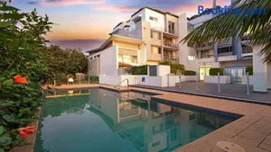 Image of Ettalong Beach - Poolside Luxury