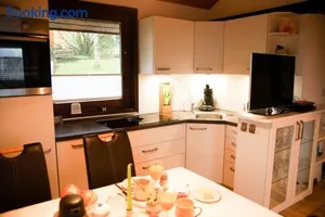 Image of Henneglück mit Fernblick!