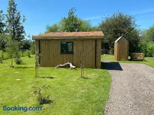 Image of Lakeside Lodge