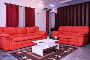 Image of Hôtel Guest House Quatre Saisons
