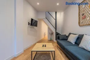 Image of Maison 2 chambres atypique, avec cour