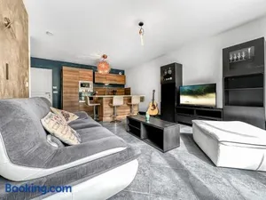 Image of Homey Melody - Proche Centre, Parking, Wifi, Terrace