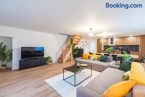 Image of Belle maison pour 12 personnes cote de granit rose