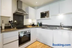 Image of Wild Roses Serviced Apartments - Greenwich