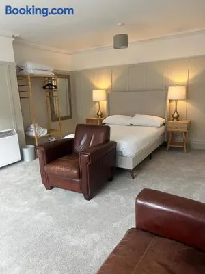 Image of The OXTED high street studio