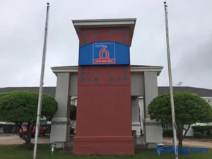 Image of Studio 6 Burleson