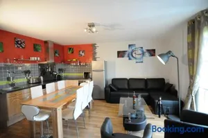 Image of Appartement De Charme climatisé pour 6 à 8 pers