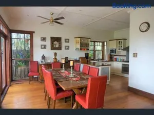 Image of Contemporary & Elegant 1920's Period House by My Lodgingfy International