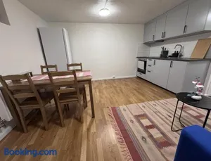 Image of Entire Apartment 50 sqm Modern & Free Parking