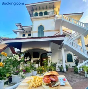 Image of Gracey Dive Resort and Restaurant