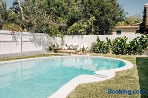 Image of Coastal Med oasis by the beach, pet friendly!