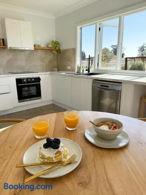 Image of Dreamy Staiz - Riverland Abode