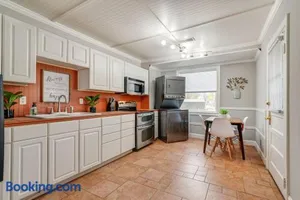 Image of The Cozy Country Cottage