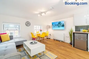 Image of Town Center Apartment with 55” Smart TV+Netflix