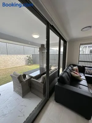 Image of 4 Bedrooms Home