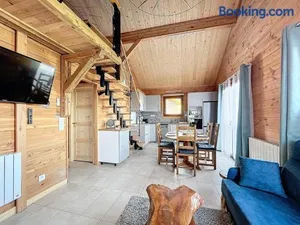 Image of Chalet 6 pers, WiFi, parking, proche pistes - FR-1-267-297