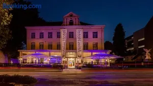 Image of Atlas Hotel