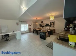 Image of Canapé panoramique dans loft