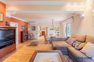 Image of Casa Farré next Barcelona Center