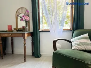 Image of La Vigne et le Chardon