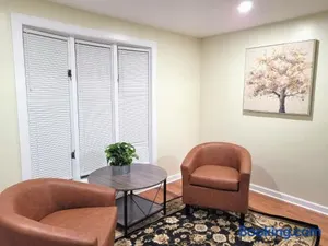 Image of Nice big house with parking, king bed, yard