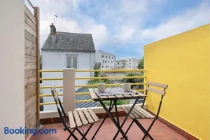 Image of Aristide#3 - Studio Lumineux avec sa jolie terrasse