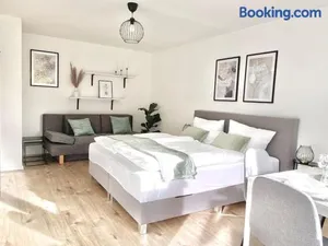 Image of Top-Apartment mit Parkplatz und Balkon