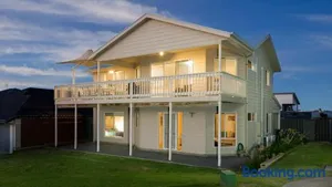 Image of Rocks Beach House Victor Harbor