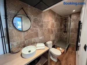 Image of Bel Appartement Rotonde*Calme*Wifi*Clim*Smart tv