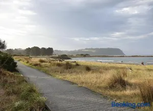Image of Stay - East Wynyard Beach