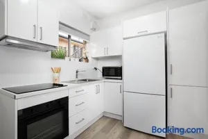 Image of Sammy's Seaside Hideaway in Henley Beach