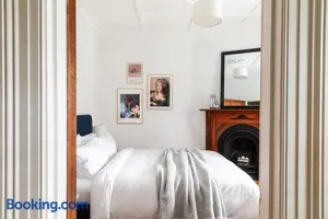 Image of Stunning heritage home near the CBD