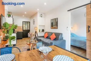 Image of Terrasse et balnéo au cœur de Monplaisir