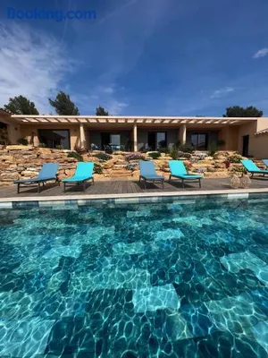 Image of L' Inattendu, entre terre et mer !