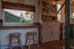 Image of Shepherds Hut in enclosed field
