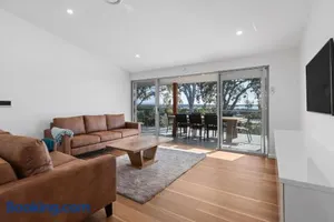 Image of Perfect Beachhouse Lakes Surf at your Feet