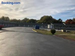 Image of Dogwood Park Inn