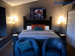 Image of A Colorado Room With a View - King
