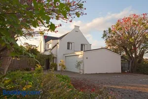 Image of Aarn House B&B Airport Accommodation
