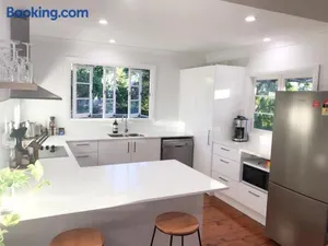 Image of 4 bedroom house - Walk to Southbank