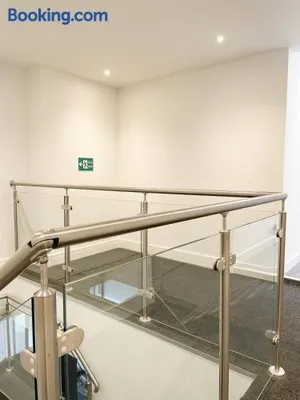 Image of Exclusive 1 and 2 Bedroom Flats only 0,5 miles away from Bicester Village
