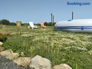 Image of La Bruyère - B & B -