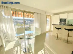 Image of PR Croisette, by Welcome to Cannes