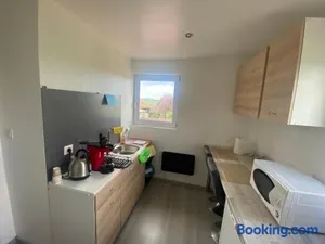 Image of Chambre safari individuelle avec partie commune A 6min de l A26 et 15 min de stOmer, lumbres et aire sur la lys