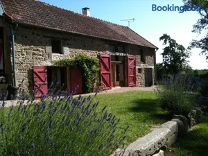Image of Fermette rénovée avec charme, 4 chambres, jardin, poêle bois, internet, animaux acceptés - FR-1-489-246