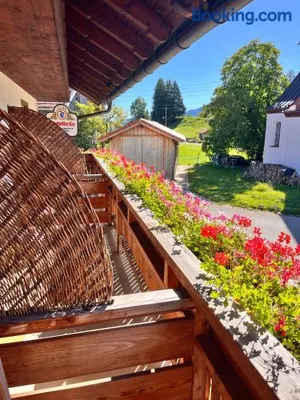 Image of Goldiger Hirsch B&B mit Gemeinschaftsküche