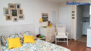 Image of Studio cosy Yssac-la-Tourette