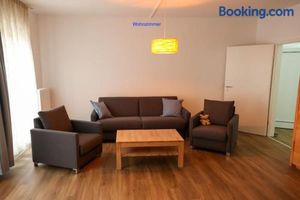 Image of Freundliche Wohnung mit Parkplatz und Terrasse