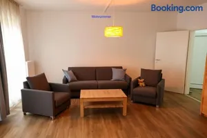 Image of Freundliche Wohnung mit Parkplatz und Terrasse