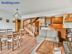 Image of Duplex T3 aux Gets - 5 pers, vue panoramique, balcon, parking, WiFi - FR-1-685-24